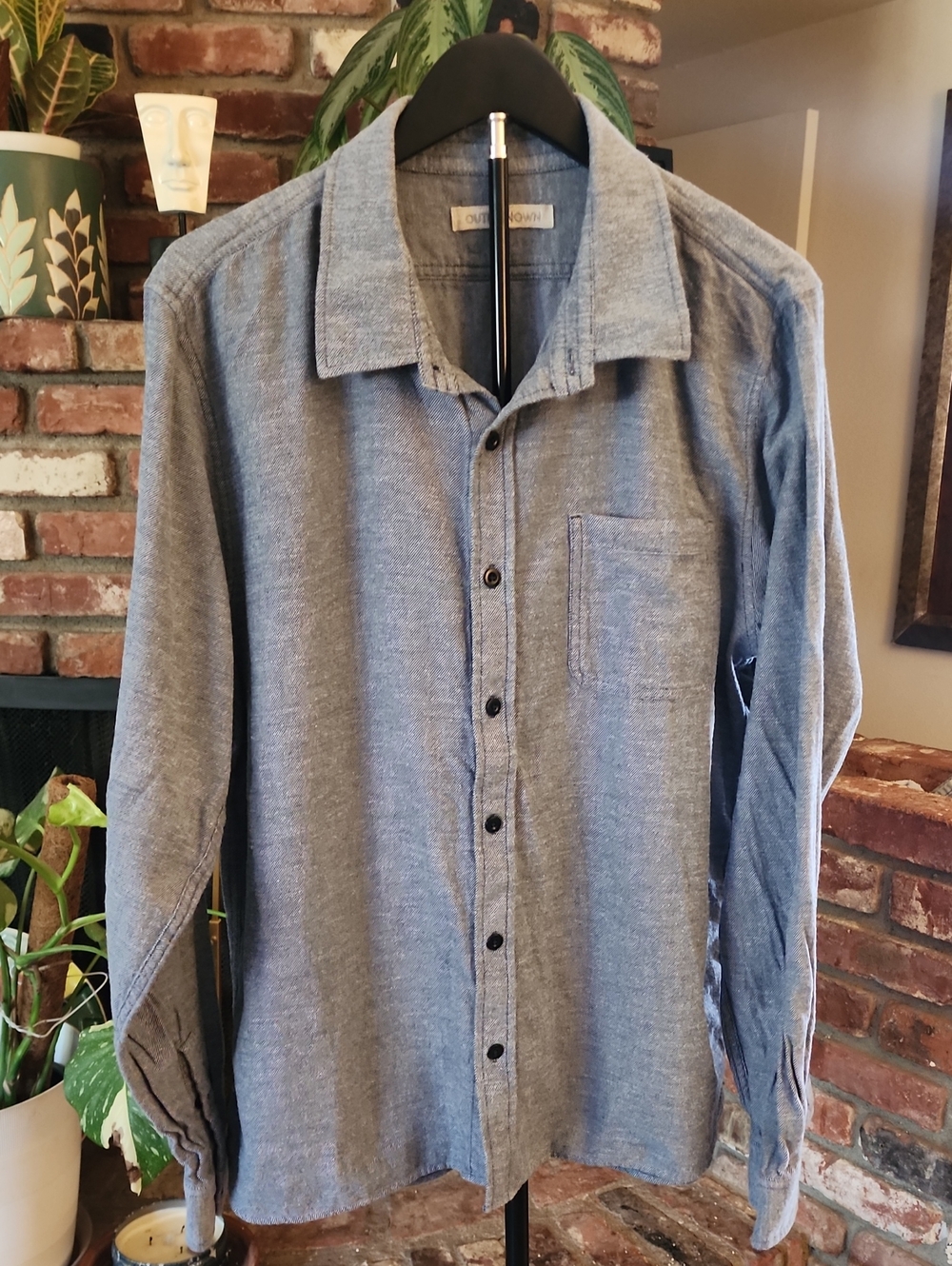 Outerknown Men’s Heather Blue Chambray Long Sleeve Button-Down Cotton Shirt